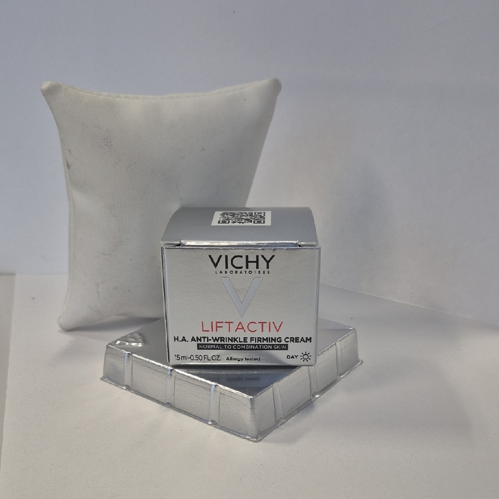 Vichy Liftactiv Silver Eye Cream